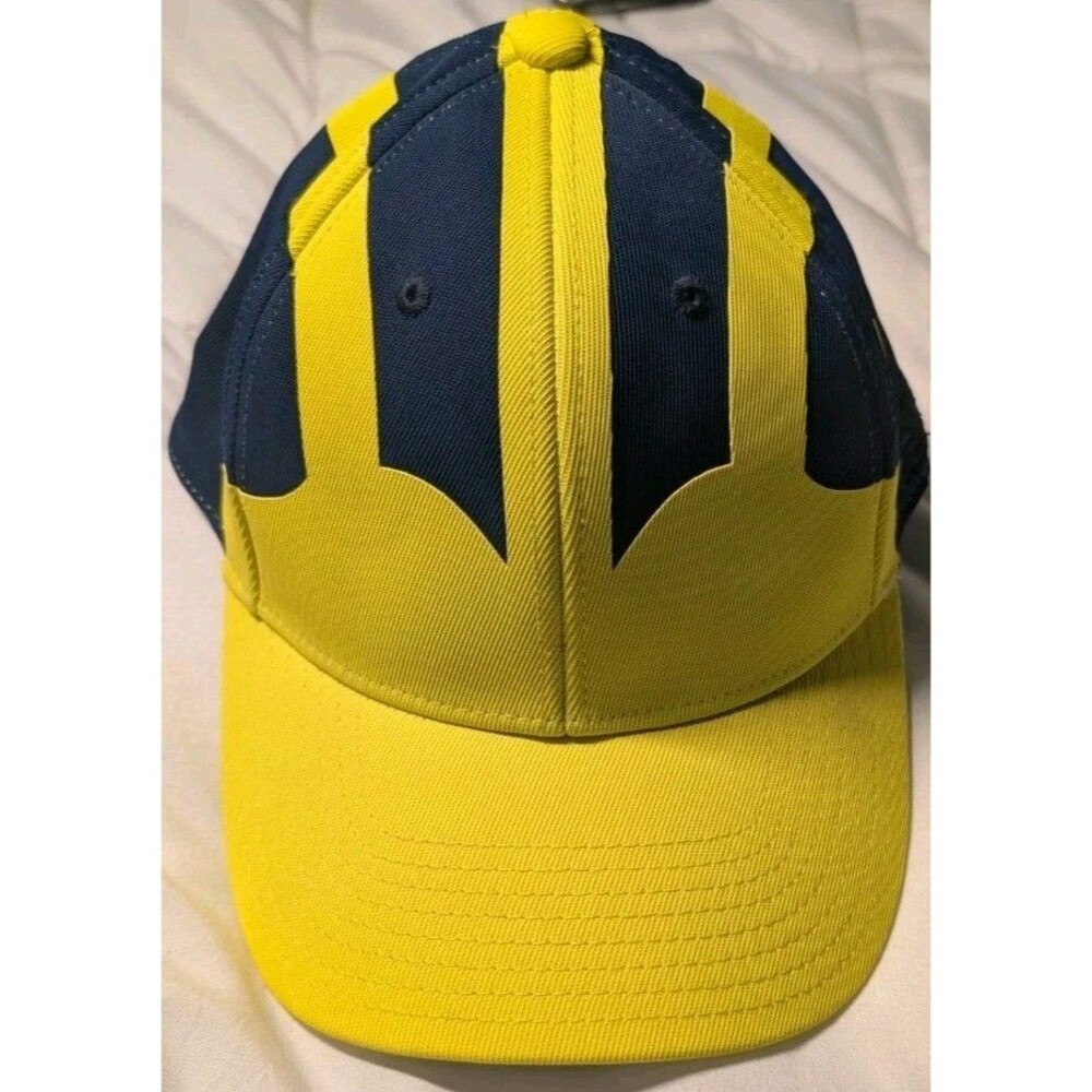 RARE! Adidas Michigan Wolverines Winged Helmet Hat L/XL Maize Navy Stretch NWOT